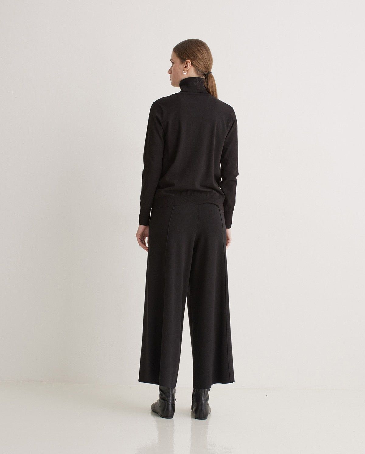Culotte aus Viskose Rückansicht | myloook Fair Fashion