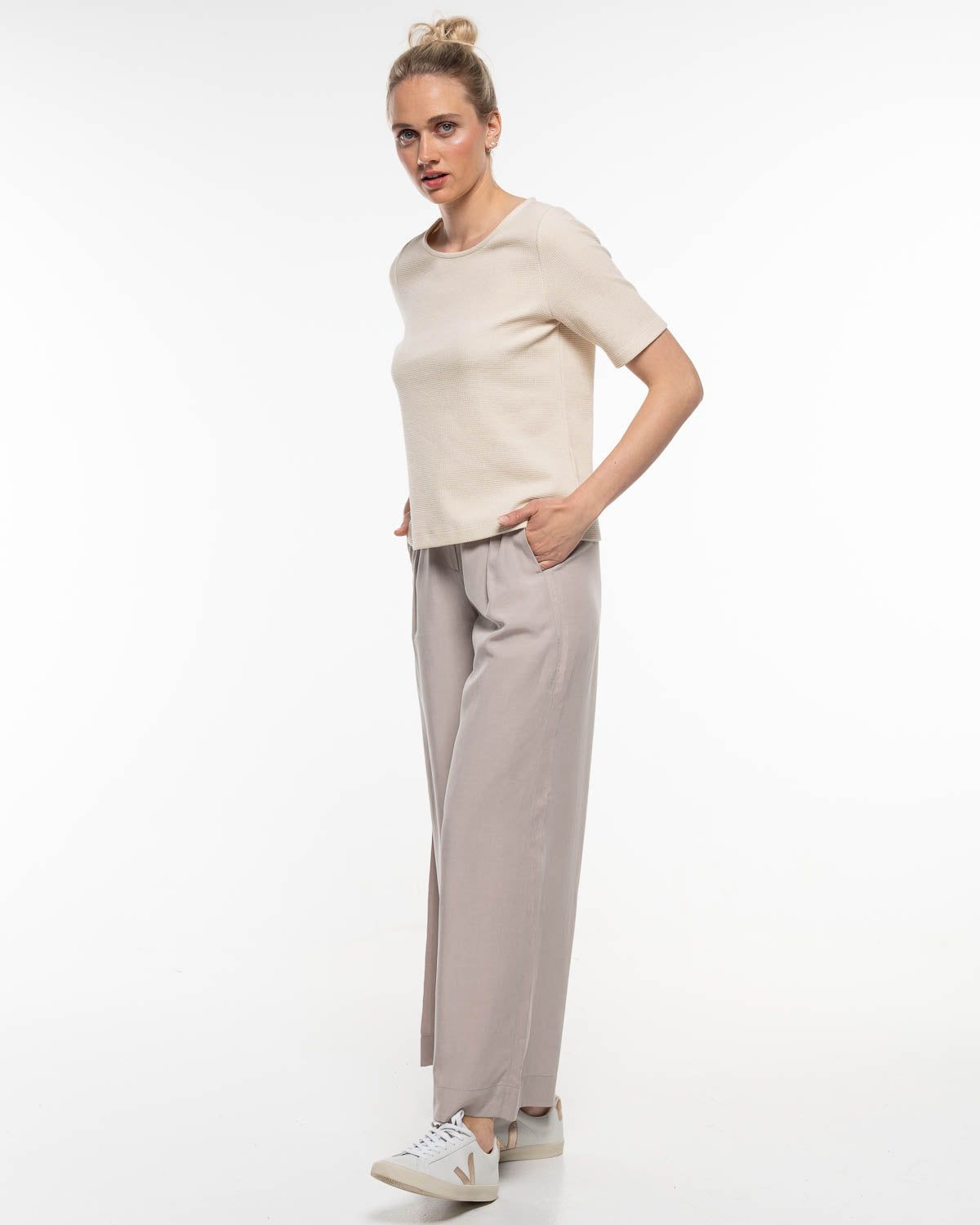 Glitzer-Shirt in Nature – Rückansicht myloook #farbe_nature.