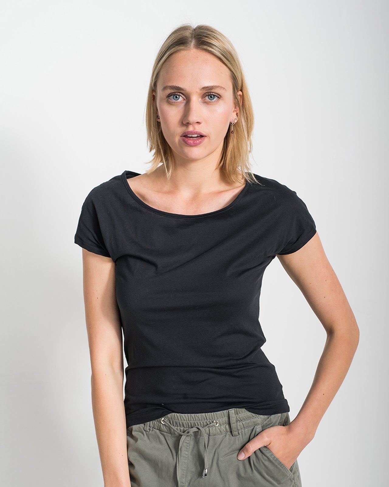 T-Shirt Short Pure in Schwarz – Rückansicht #farbe_schwarz