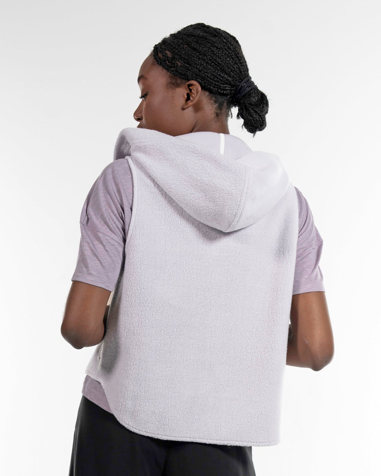 Teddyweste in Amethyst – Detailansicht Stoff #farbe_amethyst