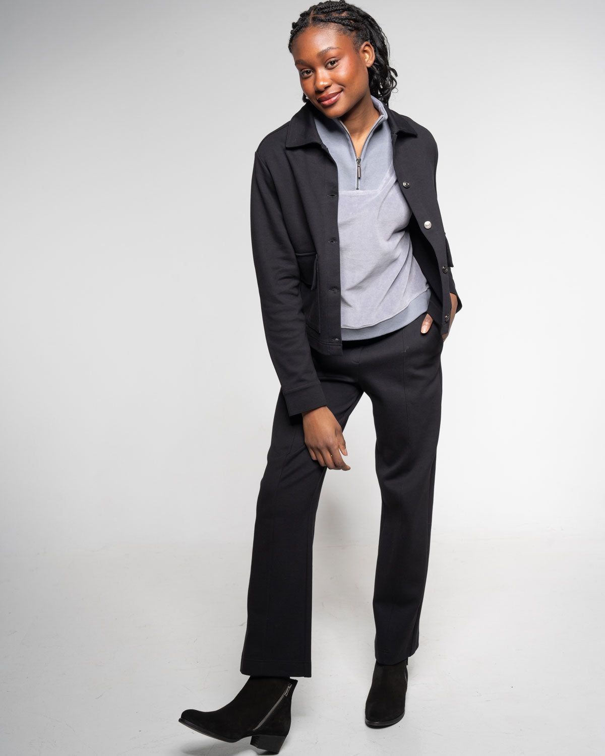 Gabardine Jacke in Raven – Seitenansicht myloook #farbe_raven