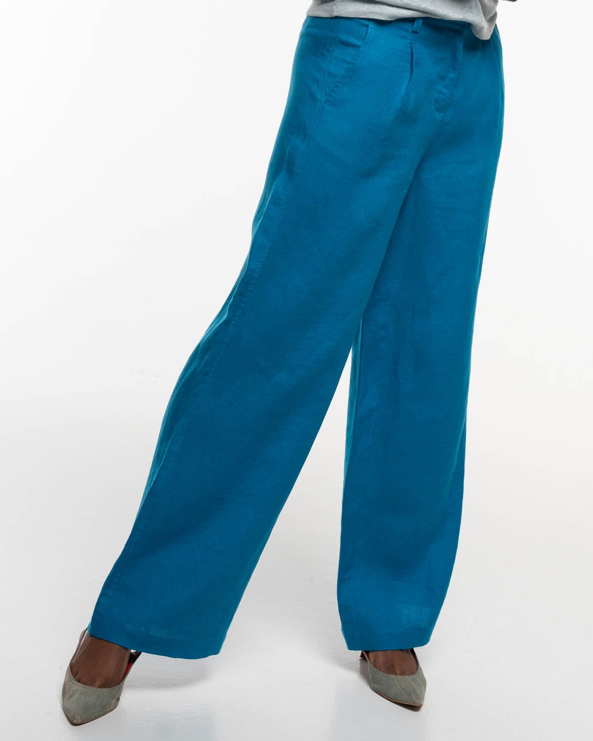Marlene Hose Leinen in Orient Blue – Ansicht von hinten myloook #farbe_Orient Blue