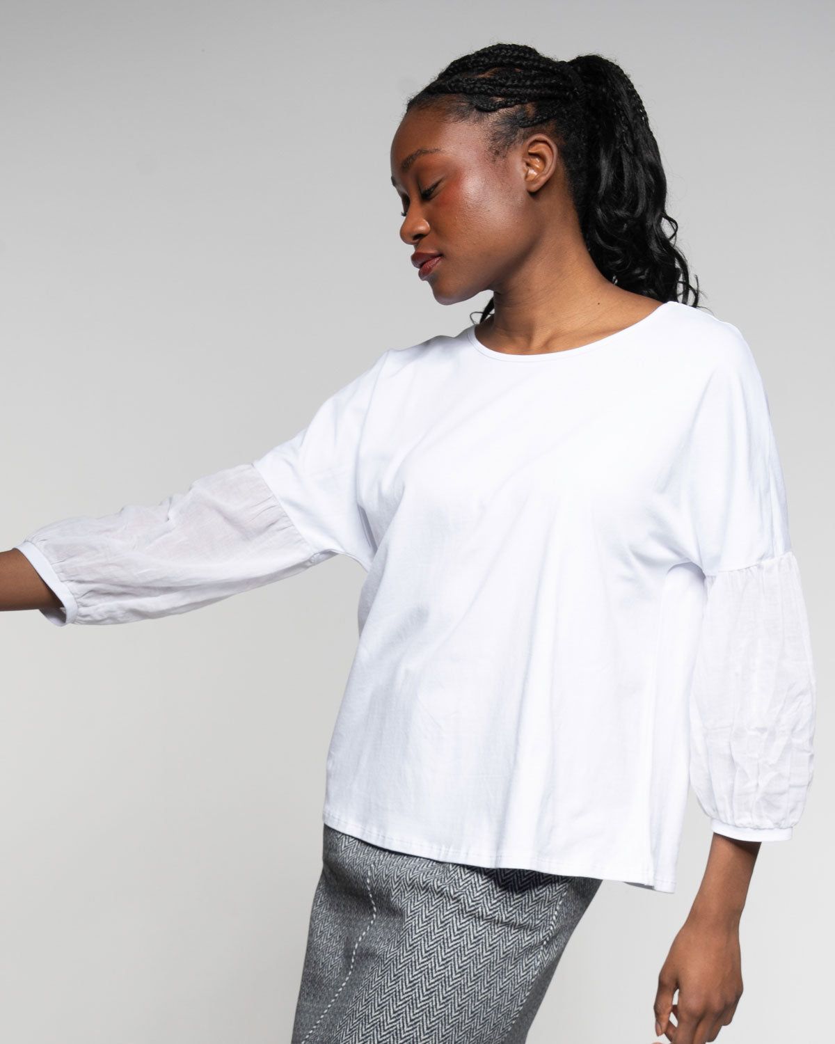Blusenshirt in Weiß – Produktfoto myloook #farbe_weiß