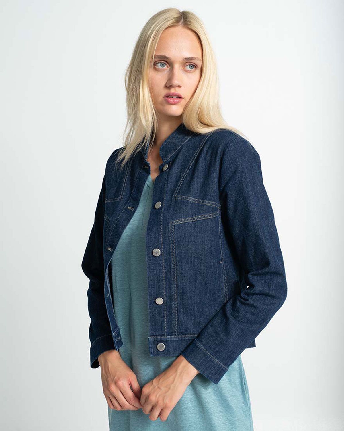 Jeansjacke – Ansicht von vorne in Denim #farbe_denim