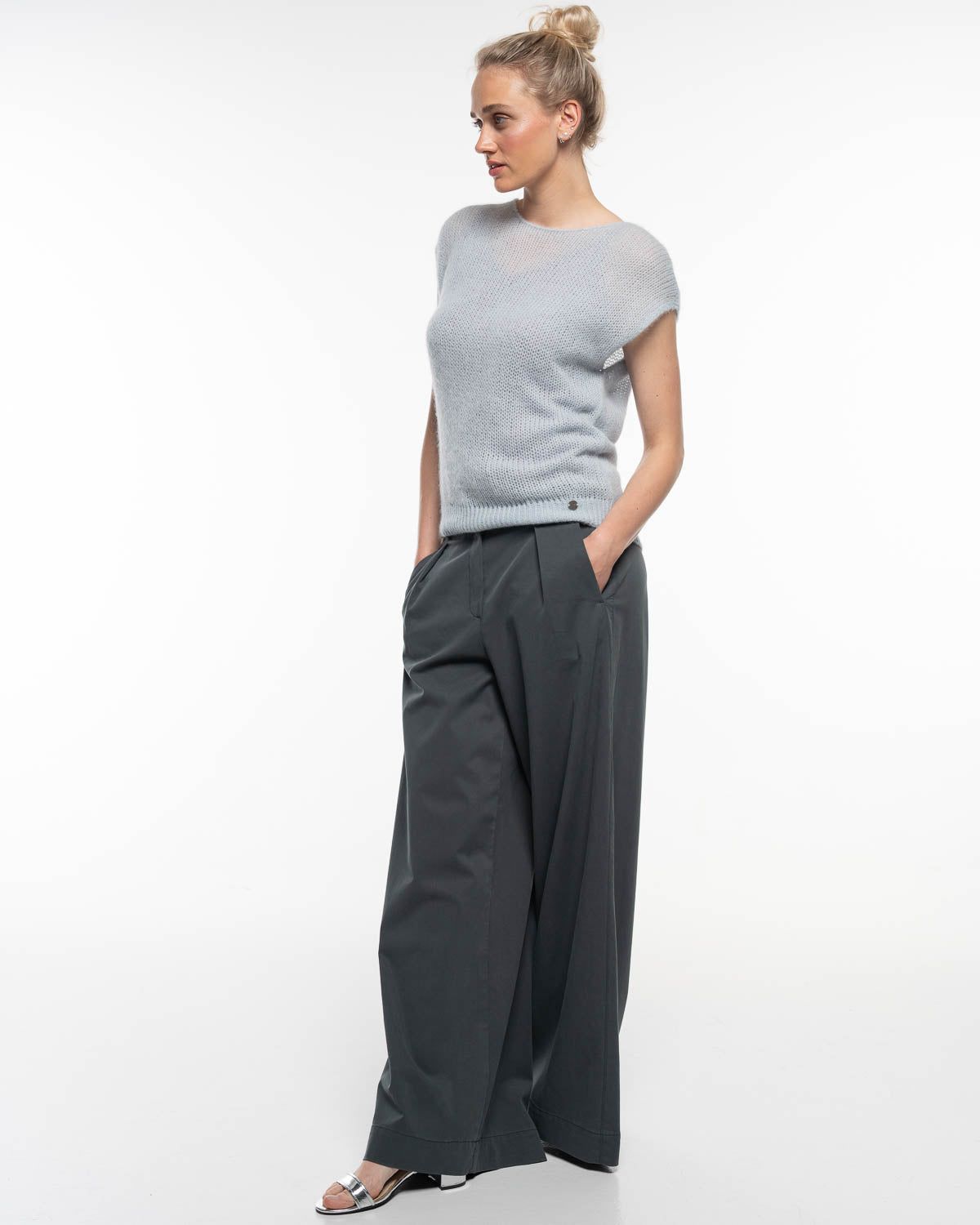 Light Pullunder – Frontansicht in Silver Blue #farbe_silver blue