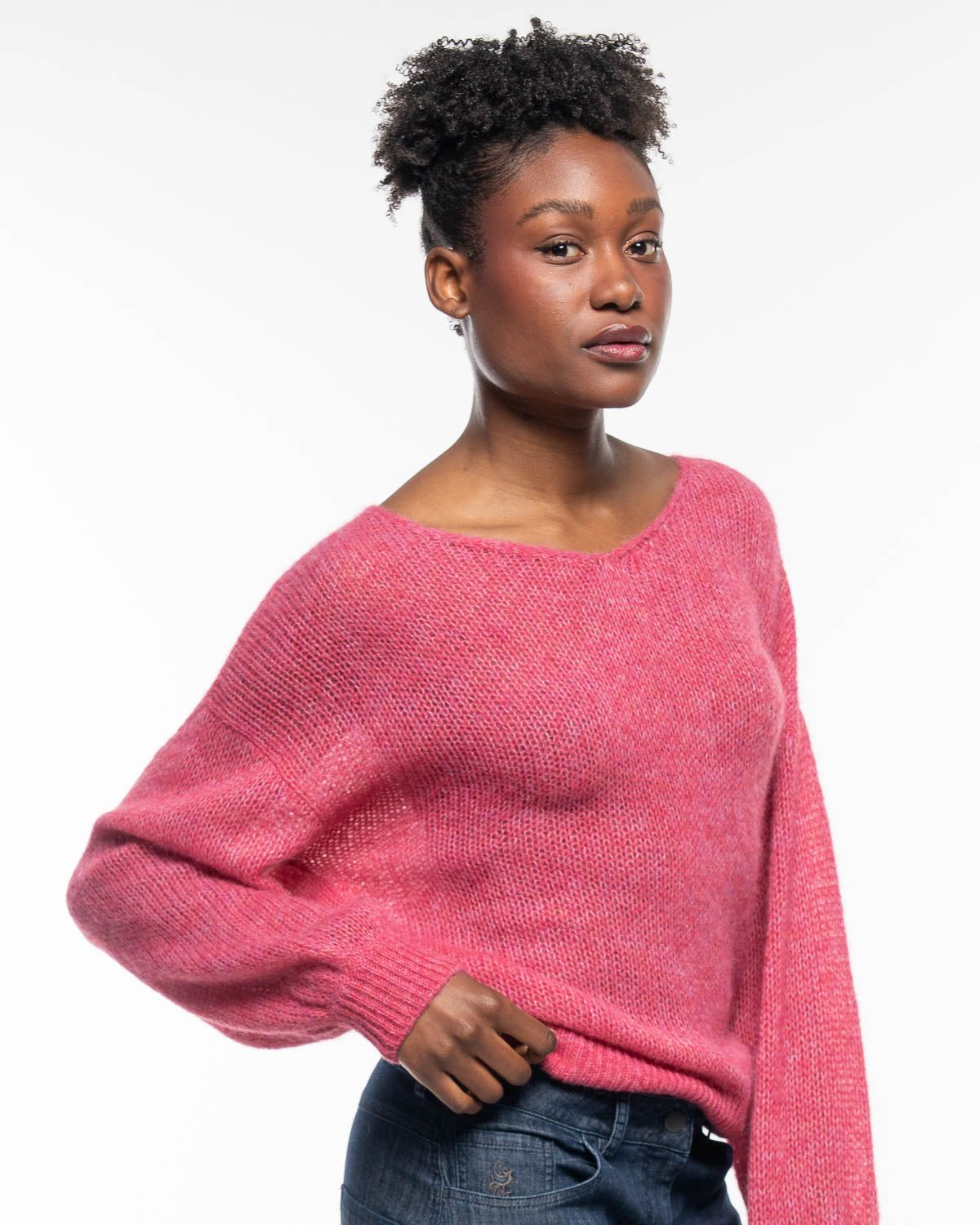 Light V-Neck Pullover in Cherry – Produktbild myloook #farbe_cherry