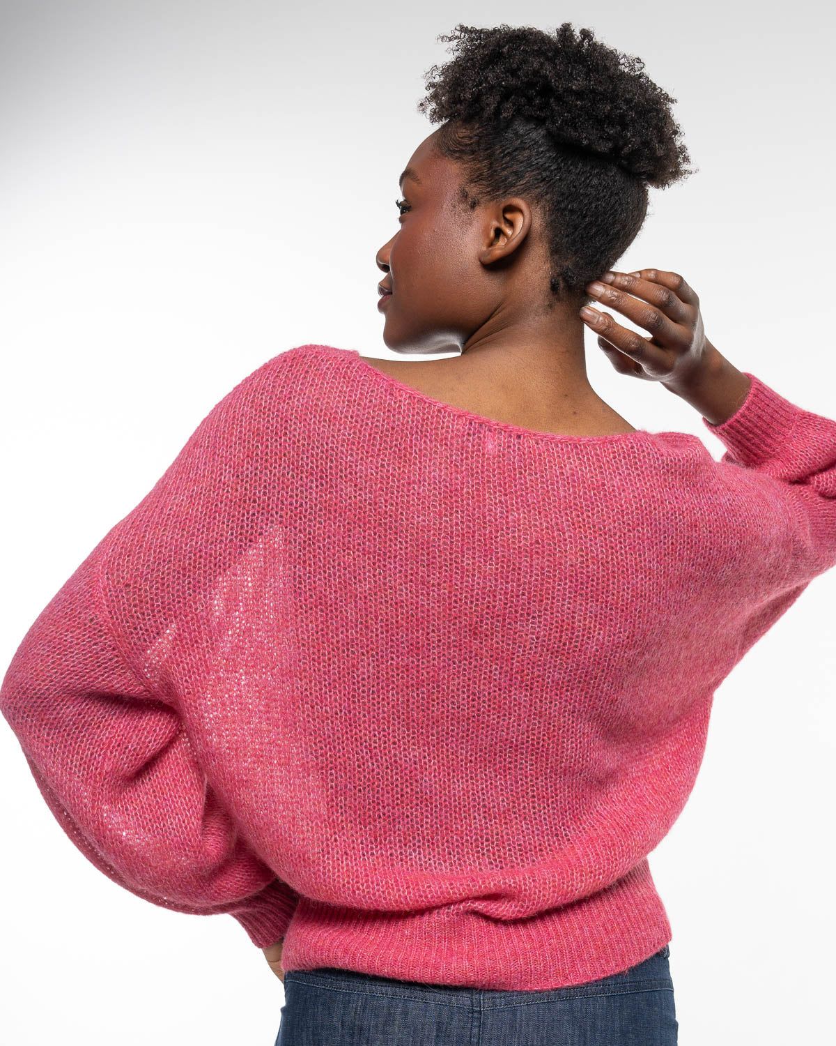 Light V-Neck Pullover in Cherry – Rückansicht myloook #farbe_cherry