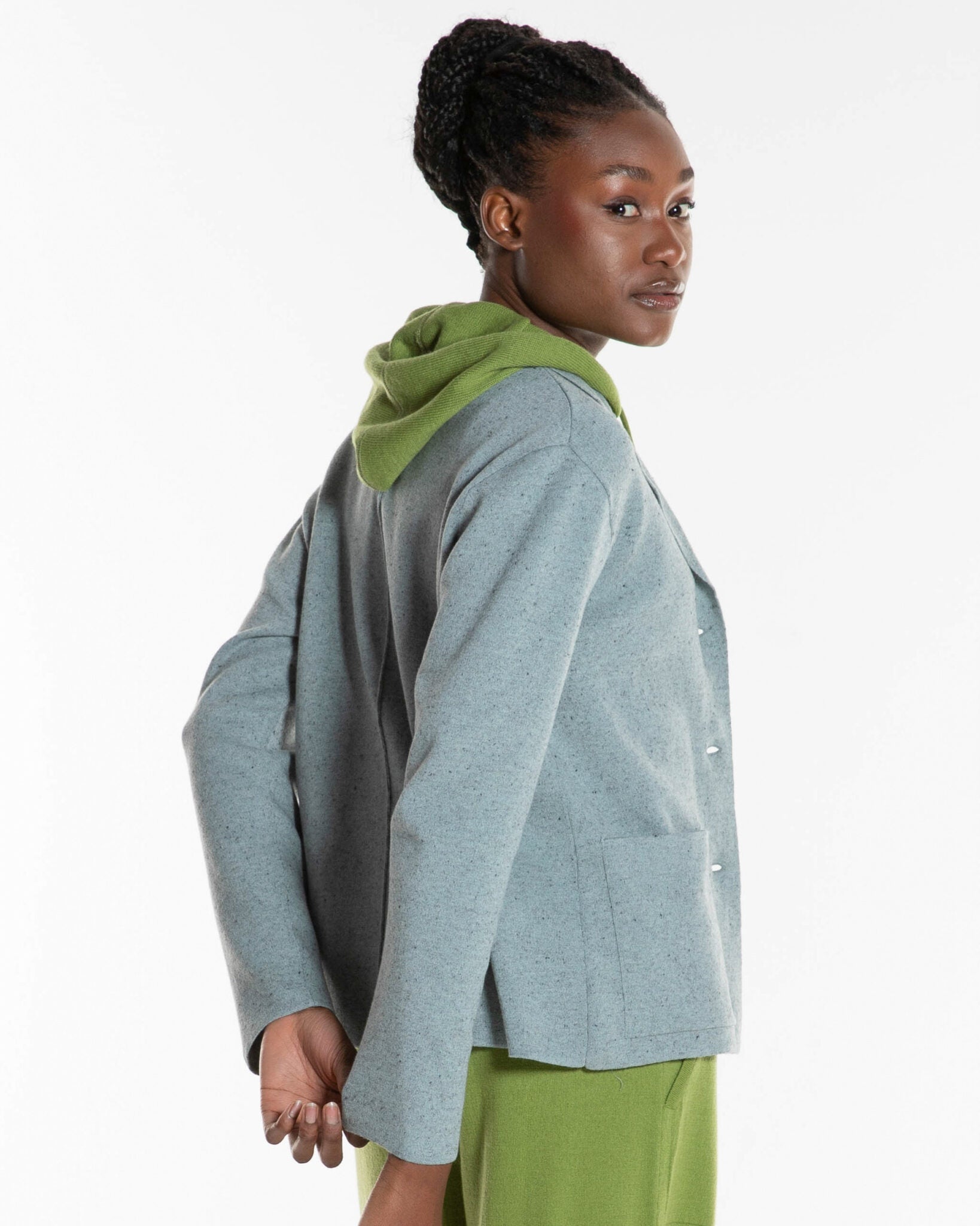 Cotcash Blazer in Gobelin – Halbnahaufnahme #farbe_gobelin