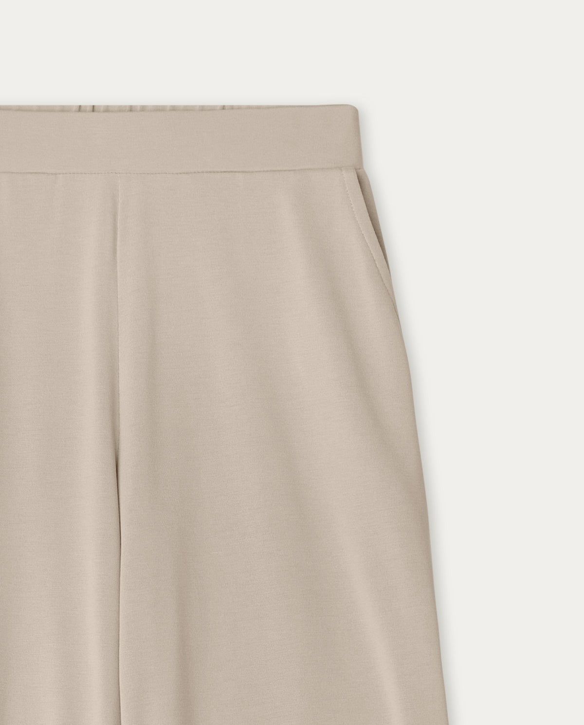 Hose fließend in Beige – Seitenansicht #farbe_beige