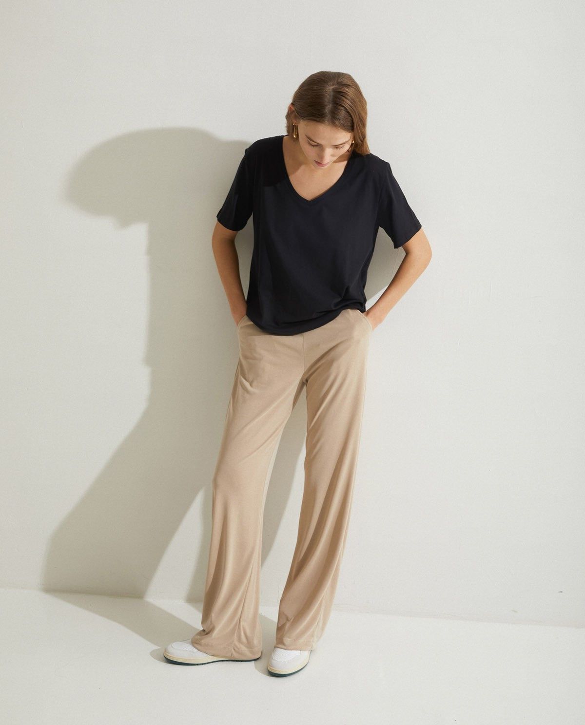 Hose fließend in Beige – Styling-Ansicht #farbe_beige