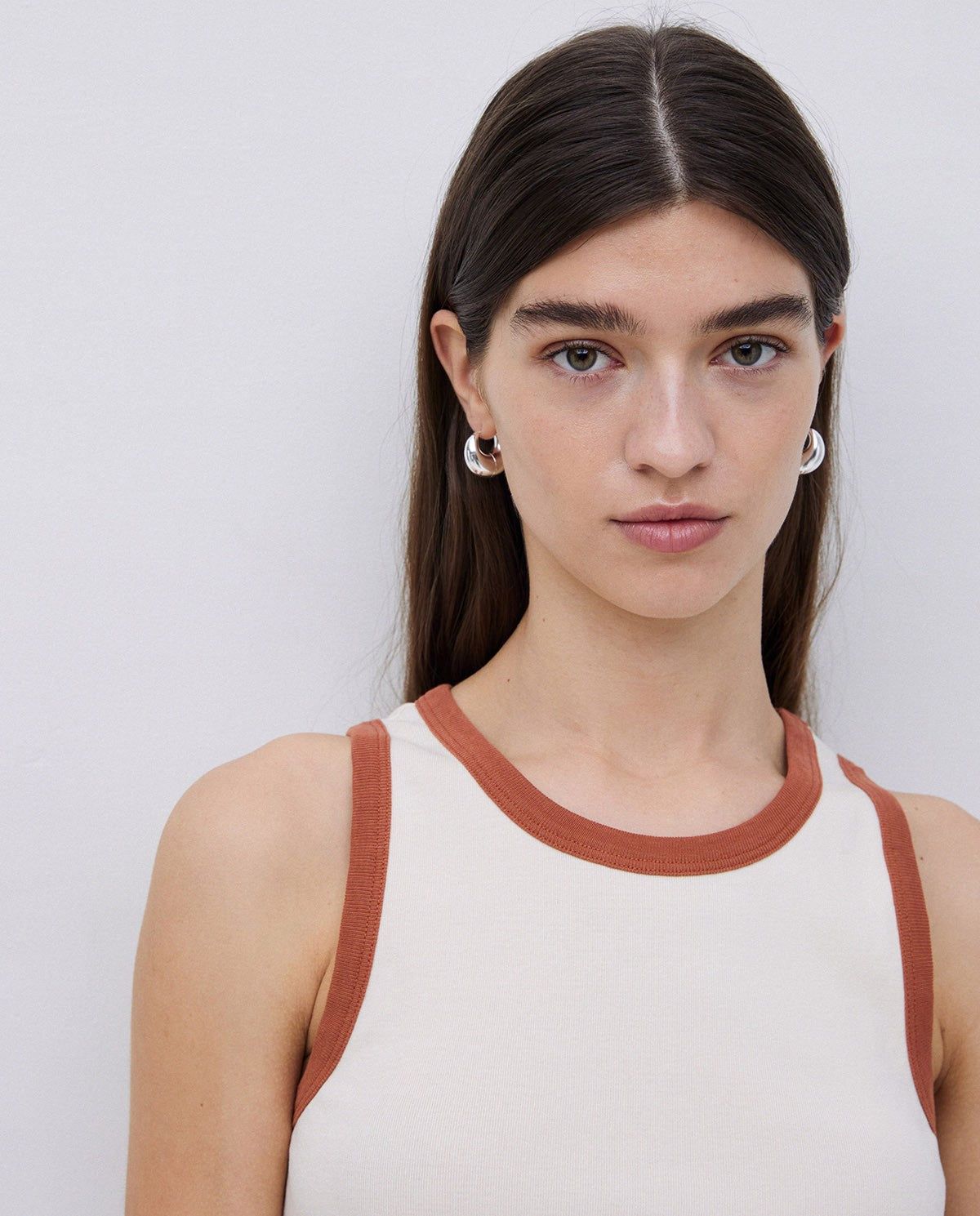 Ecrufarbenes Top in Ecru – Ansicht von vorne myloook #farbe_ecru