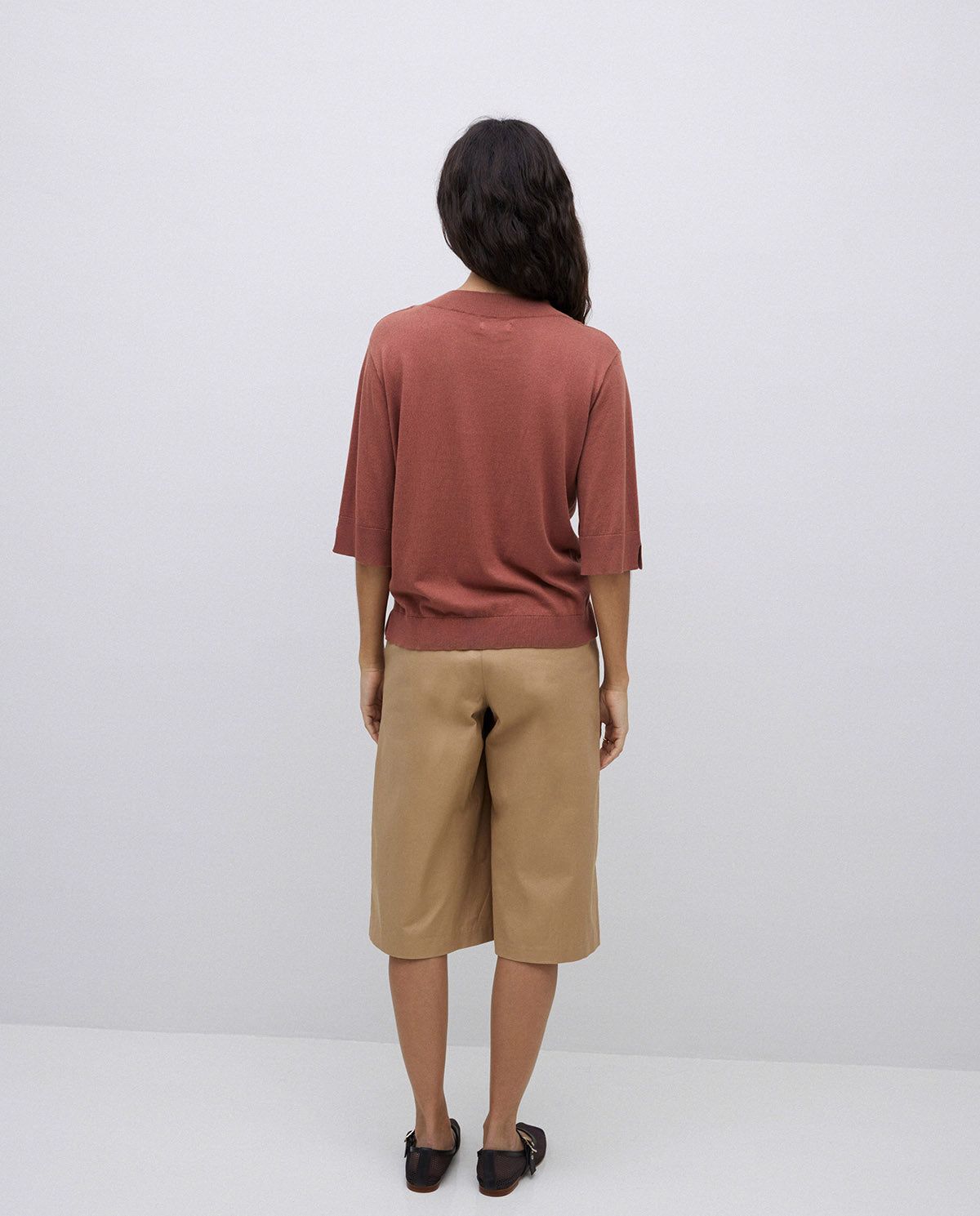 Bermuda-Shorts aus reiner Baumwolle in Sand – Seitenansicht #farbe_sand