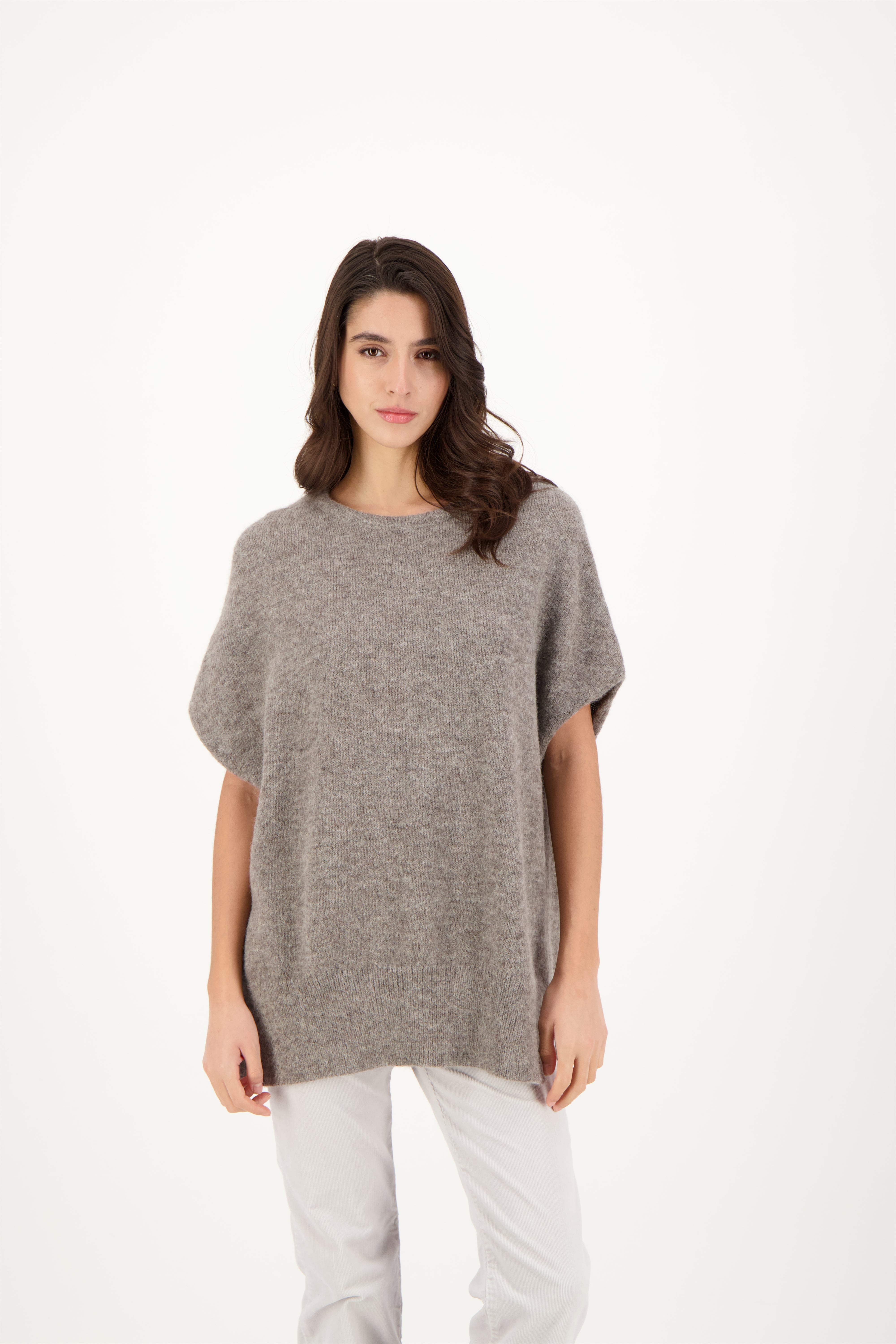LUMIERE Tunique in Light Grey – Halbnahaufnahme myloook #farbe_light grey