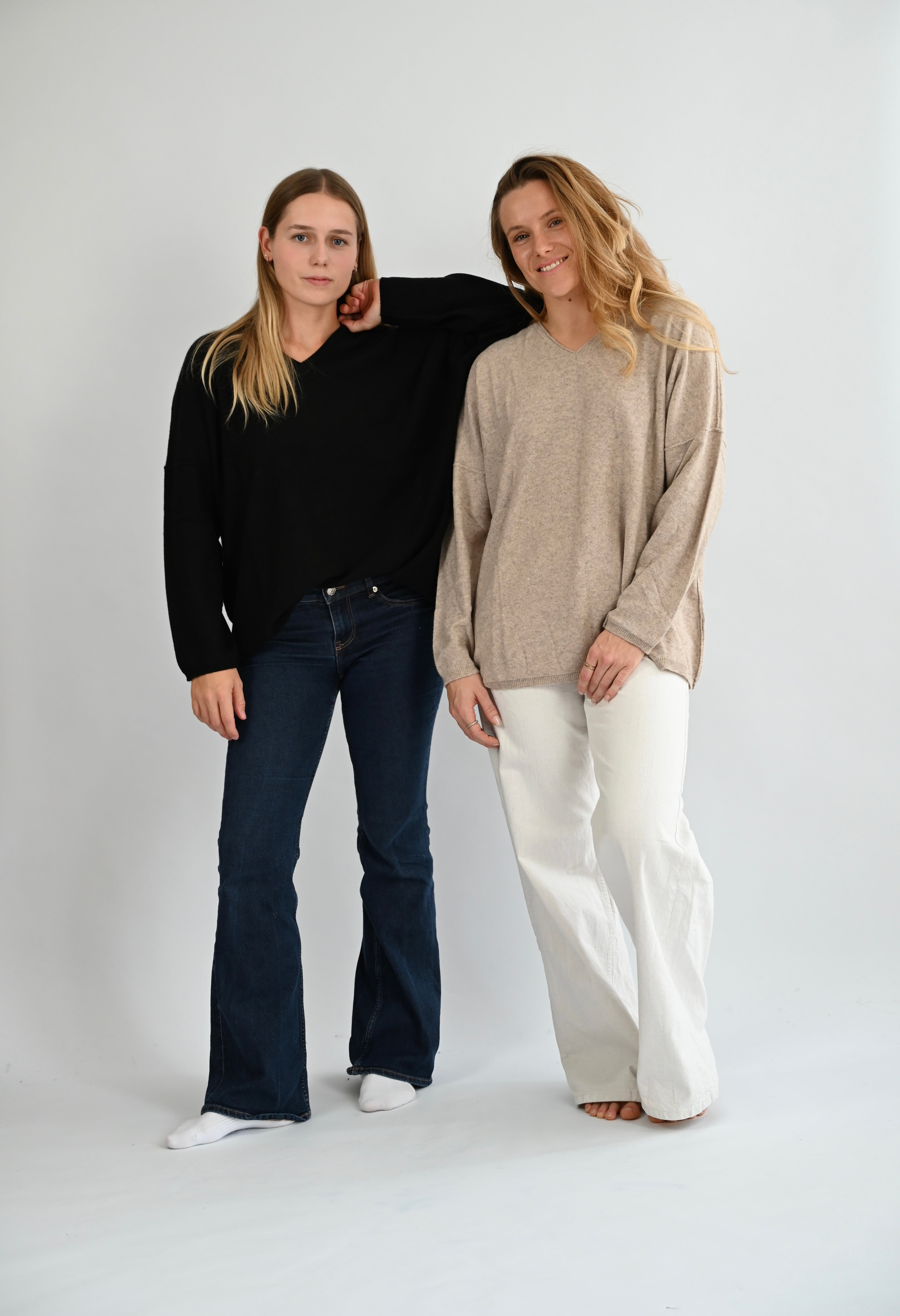 JaceyTT V-Neck Knit | myloook Fair Fashion