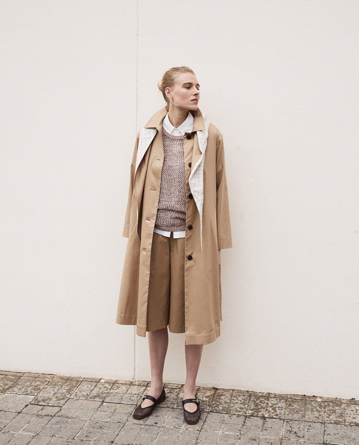 Trenchcoat aus Baumwolle – Rückansicht in Camel myloook #farbe_camel