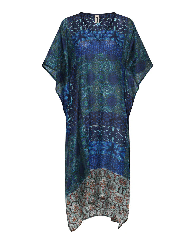 Kaftan-Kleid aus Seide