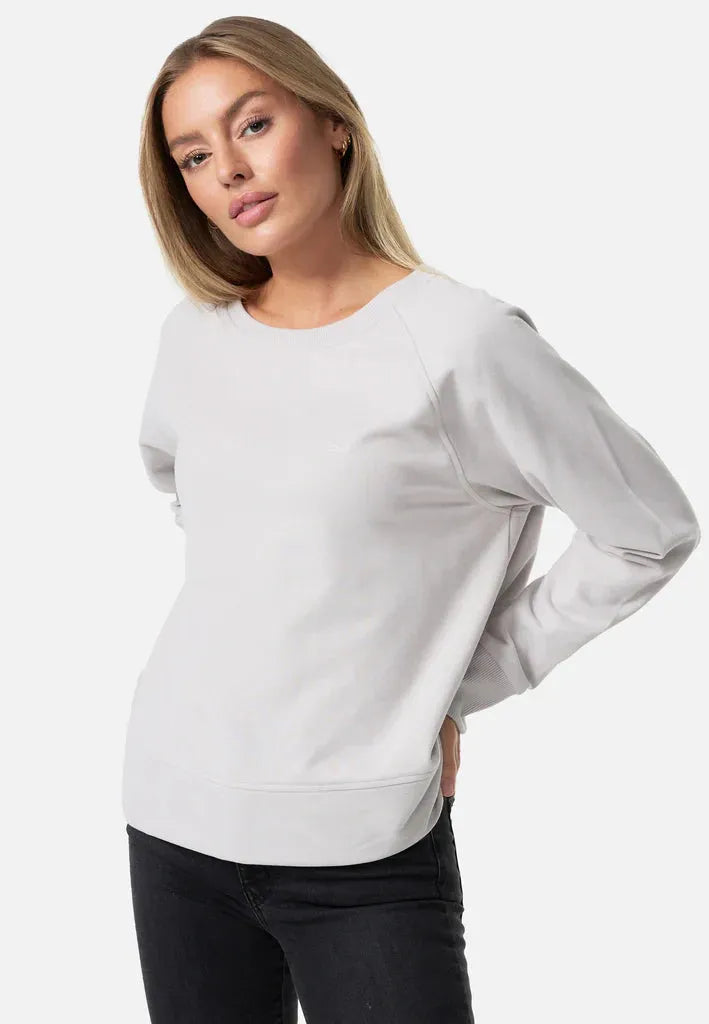 Sweatshirt Miami in Silbergrau – Halbnahaufnahme myloook #farbe_silbergrau