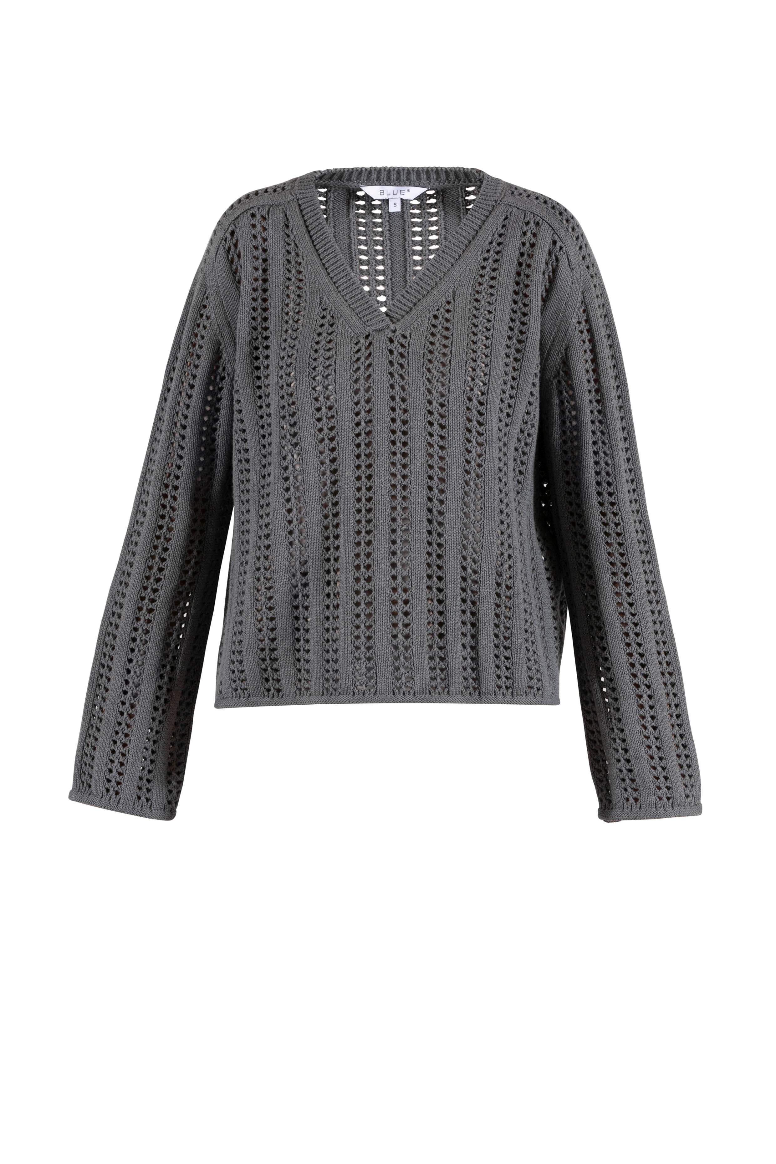 Grauer Strickpullover mit V-Ausschnitt und Lochmuster Frontansicht