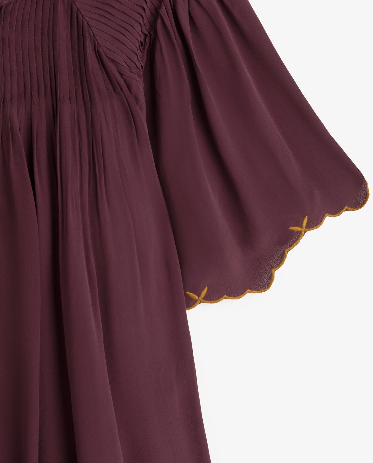 Romantisches Kleid mit Stickerei