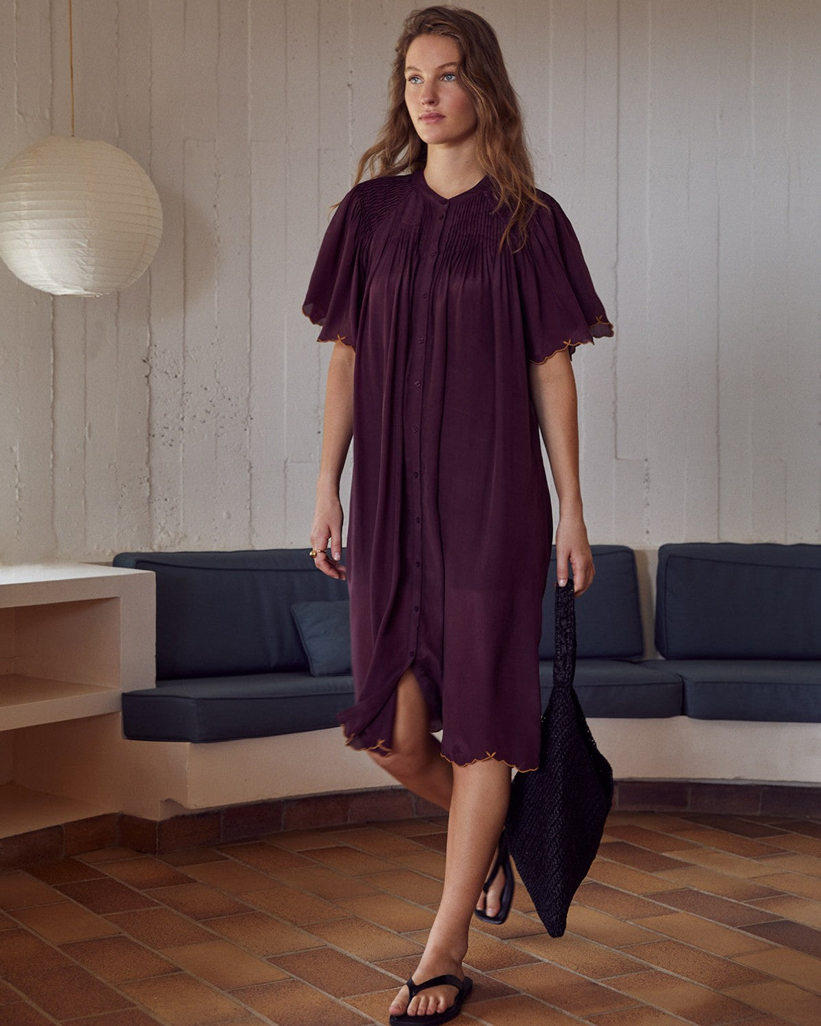 Romantisches Kleid mit Stickerei