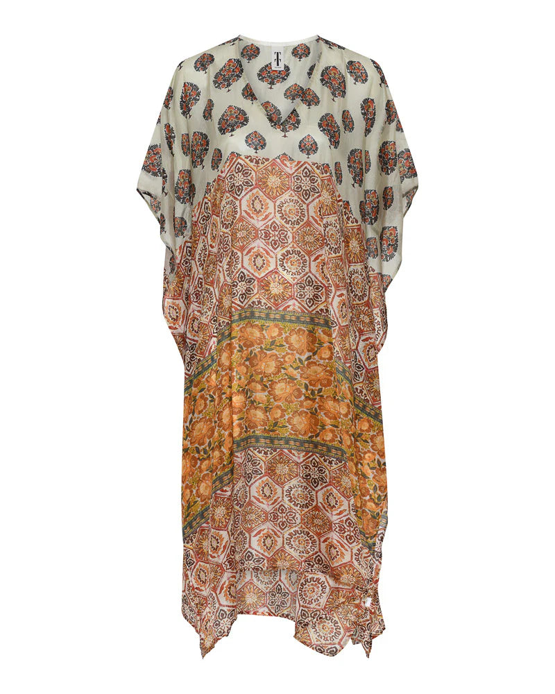 Kaftan-Kleid aus Seide