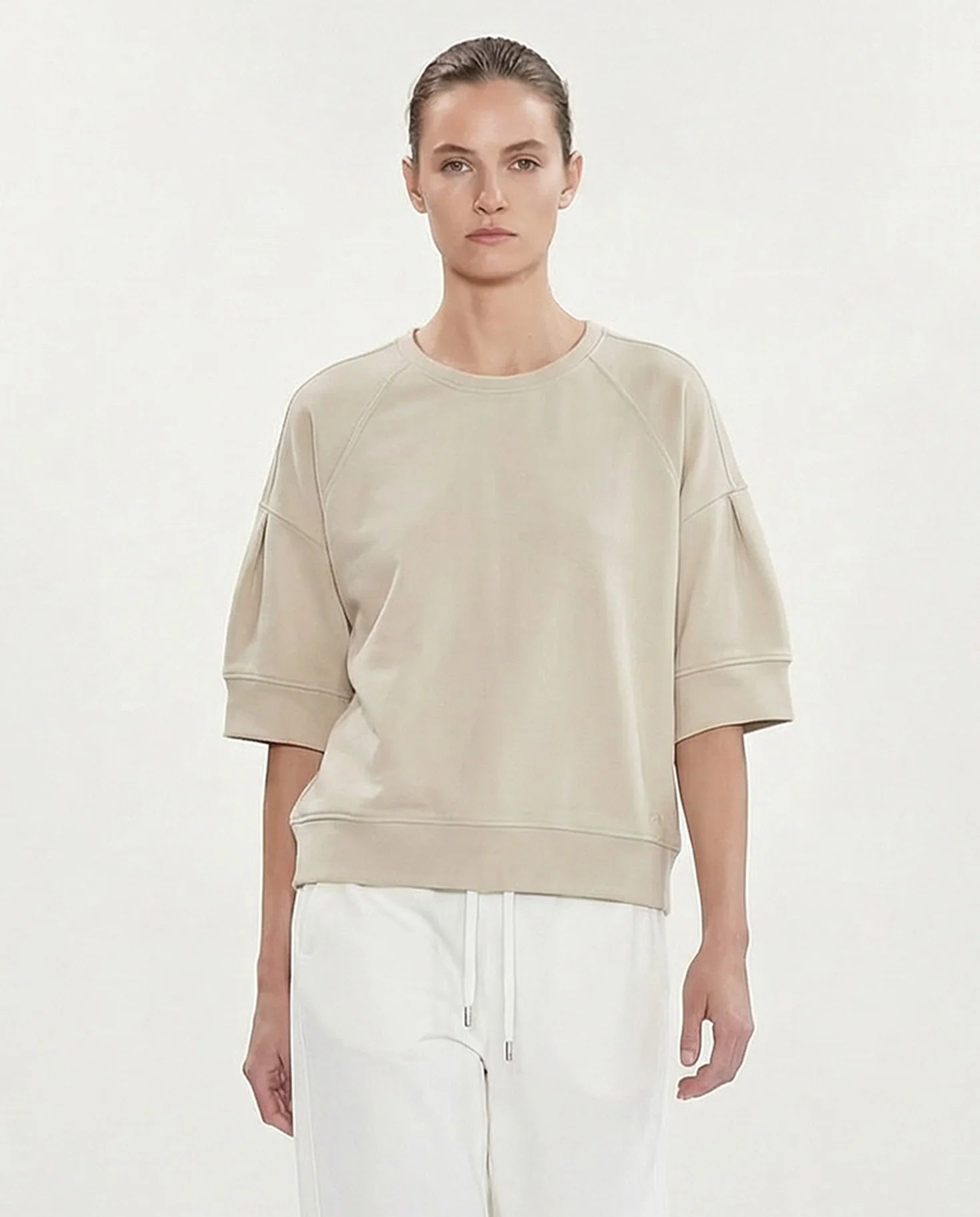 Lia Sweater YOU TOO in Sand, Kurzarm-Sweatshirt mit Raglanärmeln und Rundhalsausschnitt, lockerer Schnitt #farbe_Sand